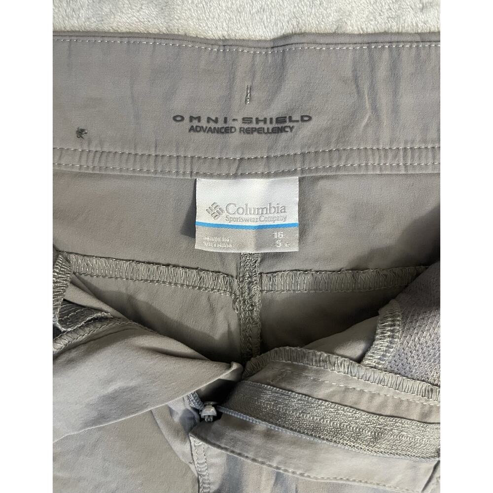 Columbia Omni-Shield Advanced Repellency Gray Womens Size 16 Hiking Short Shorts - Picture 2 of 9